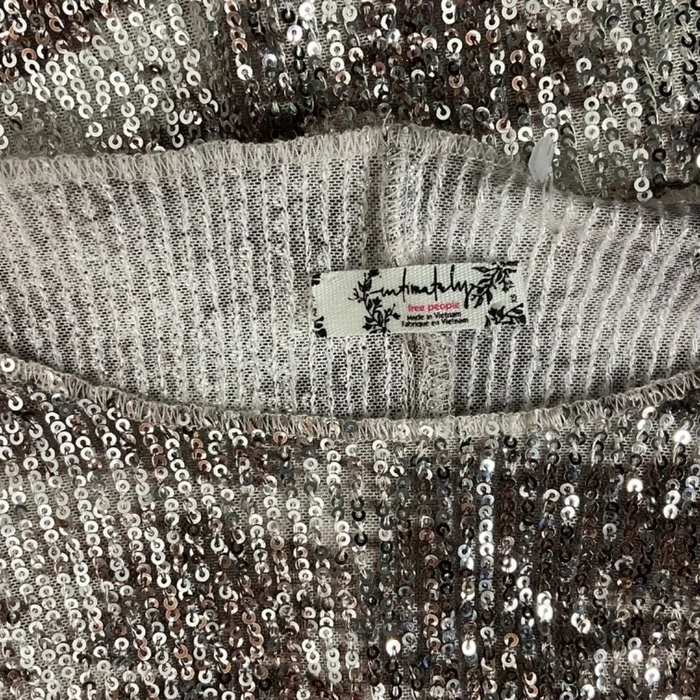 Free People 25 birthday embellishment